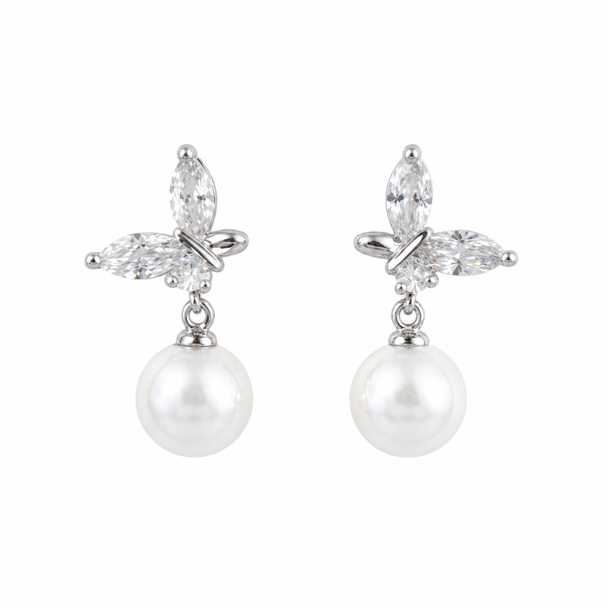 「XINXINIO」パール×ビジュー 蝶モチーフピアス S925シルバーポスト 真珠  レディース アクセサリー 淡水パール