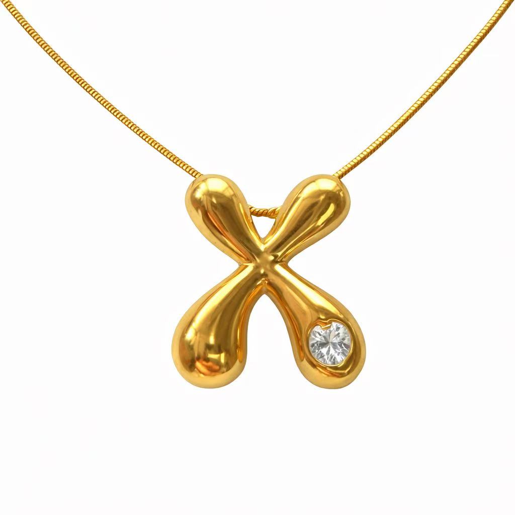 「XINXINIO」イニシャルゴールドリボンネックレス A-Z 、ダイヤモンド付き、自由に選択、立体アルファベットネックレス