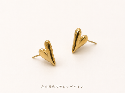 「XINXINIO」 ハートゴールドピアス - 可愛らしい 愛らしいハートモチーフ 心 チタン製 繊細なハートの形状が耳元で優しく輝き