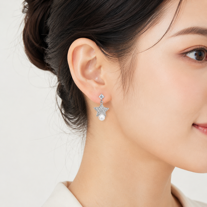 「XINXINIO」月と星のアシンメトリーピアス  上品パール付き 淡水パール プレゼントにもおすすめ 左右で異なる AB