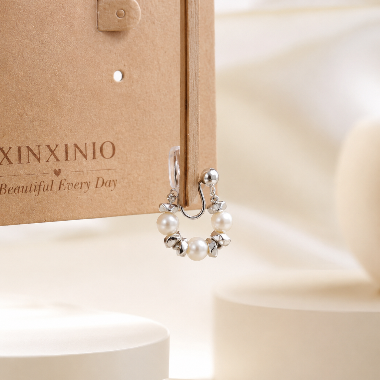 「XINXINIO」 淡水パール 上品な揺れ感 シルバーカラー 耳元アクセサリー イヤリング レディースアクセサリー プレゼント デートコーデ