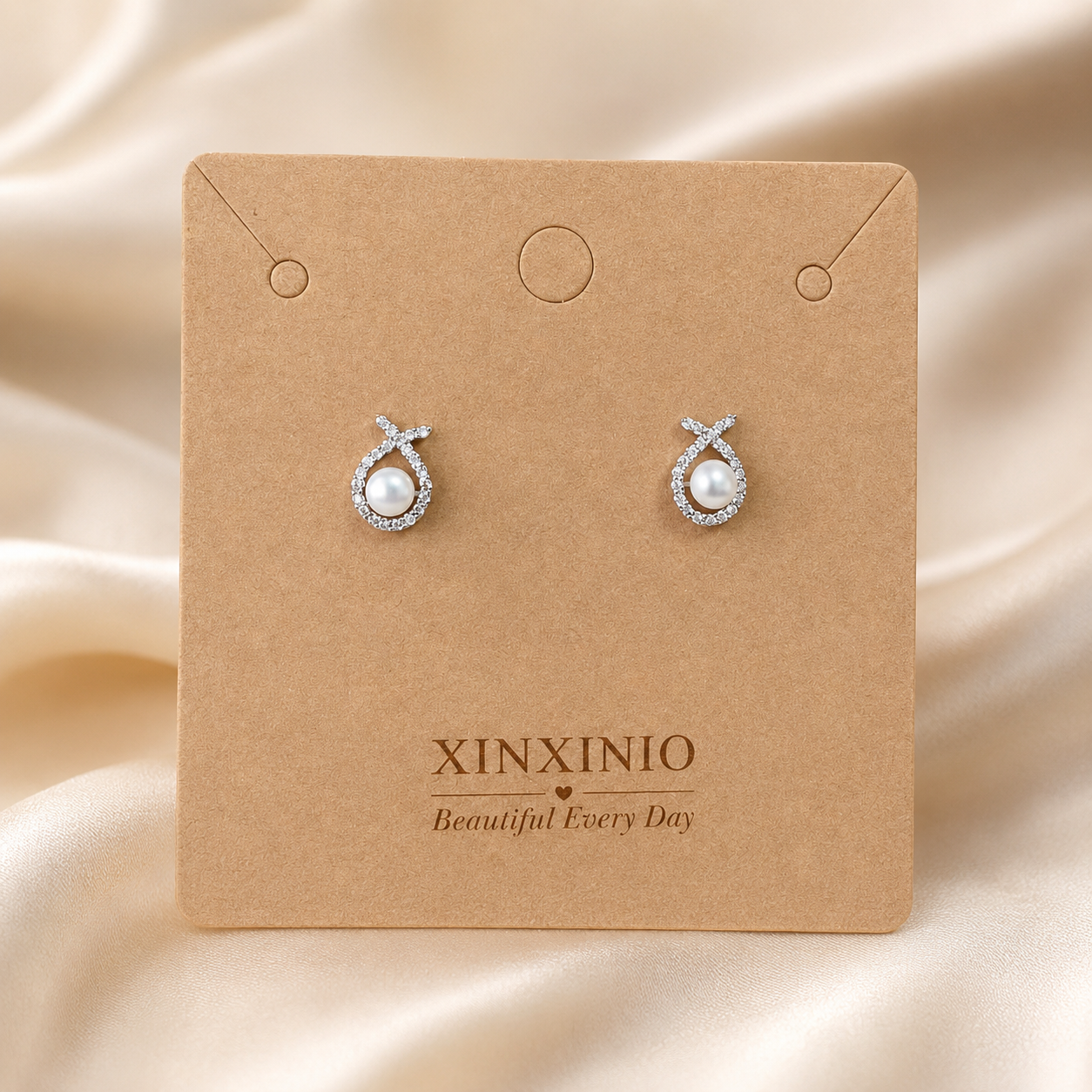 「XINXINIO」パール×ビジュー ドロップピアス 上品に輝く小さなアクセント 淡水パール 韓国風アクセサリー